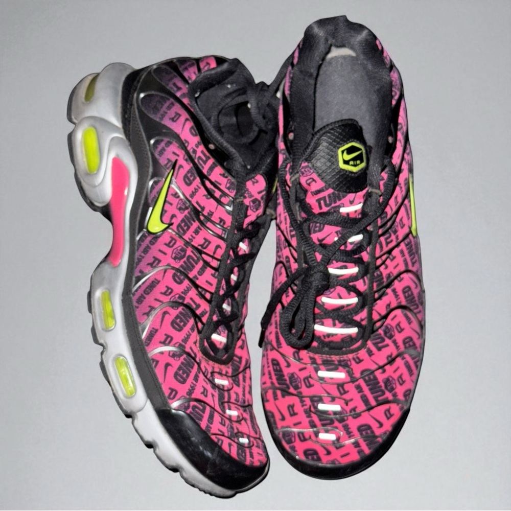 Nike FJ4883-001 Air Max Mercurial XXV Hyper Pink Size 11
